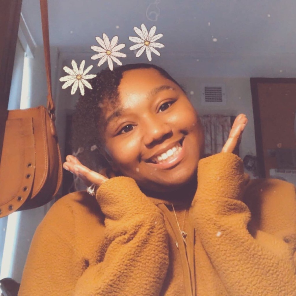 Meet your Posher, Symone